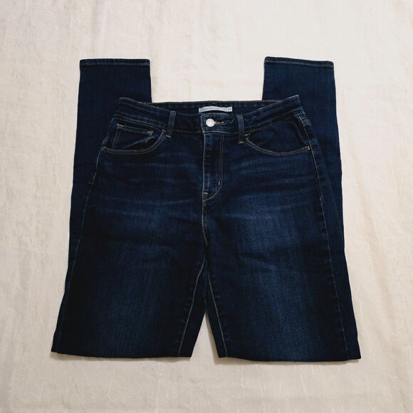Levi's High Rise Skinny Dark Wash Jeans - Picture 1 of 10